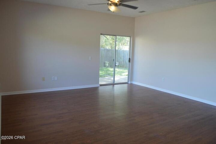 Property Photo:  5200 Joshua Lane  FL 32408 