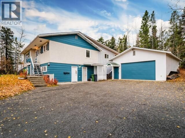Property Photo:  207 Squanga Ave  YT Y1A 3Y3 
