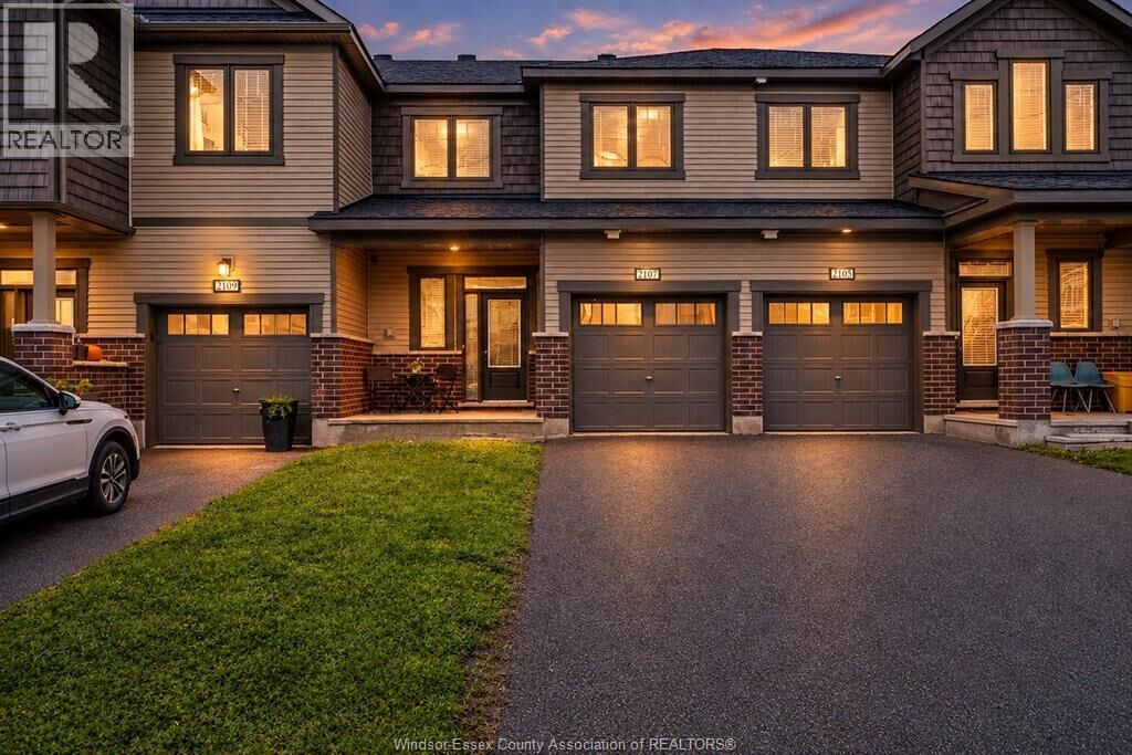Property Photo:  2107 Winsome Terrace  ON K4A 5N1 