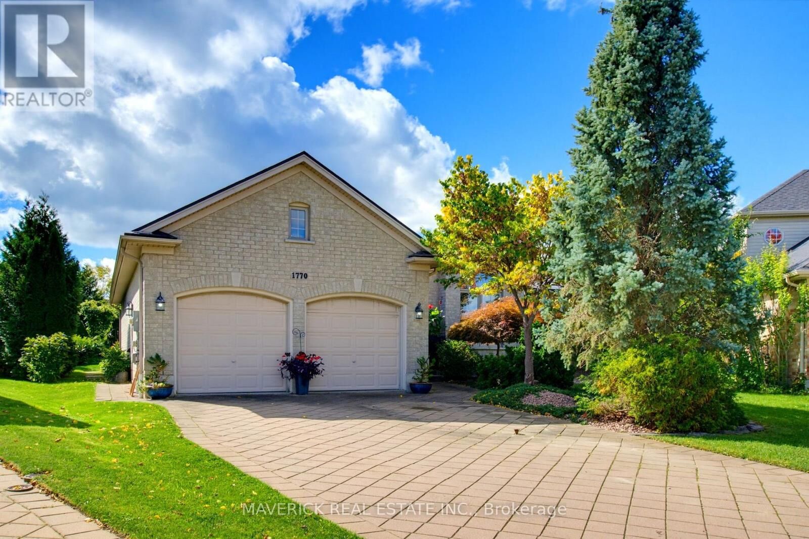 Property Photo:  1770 Kirkpatrick Way  ON N6K 5A2 