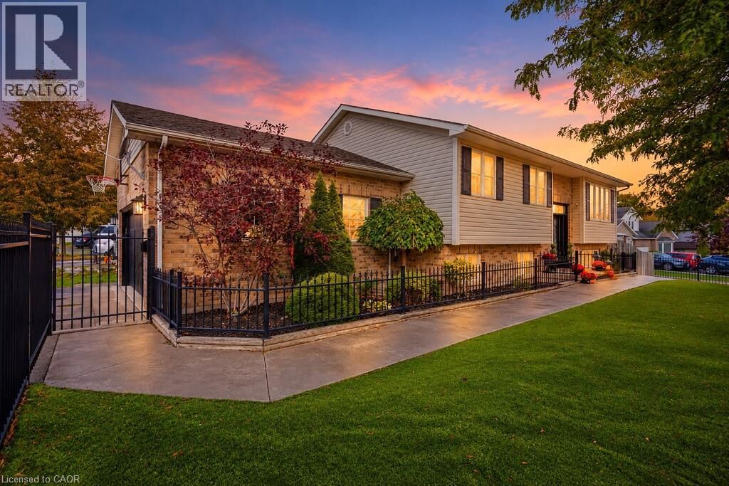 Photo de la propriété:  4219 Taylor Court  ON L3J 0J9 
