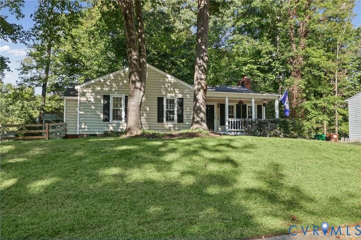 Property Photo:  13512 Master Stag Drive  VA 23112 
