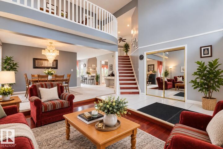 Property Photo:  225 Heagle Crescent NW  AB T6R 1V6 