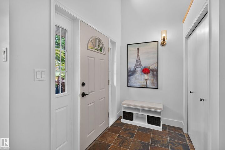 Property Photo:  9601 101 Street NW  AB T5K 0W7 
