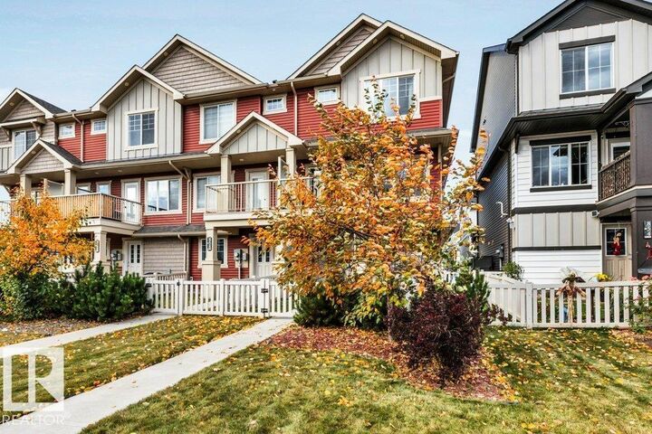 Property Photo:  856 Daniels Way SW  AB T6W 4C8 
