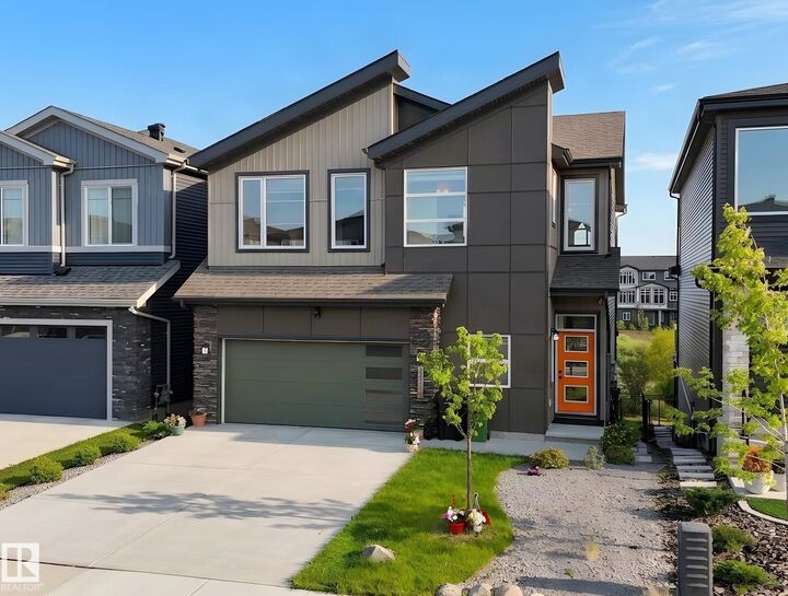 Property Photo:  6045 King Landing Landing SW  AB T6W 4Z7 