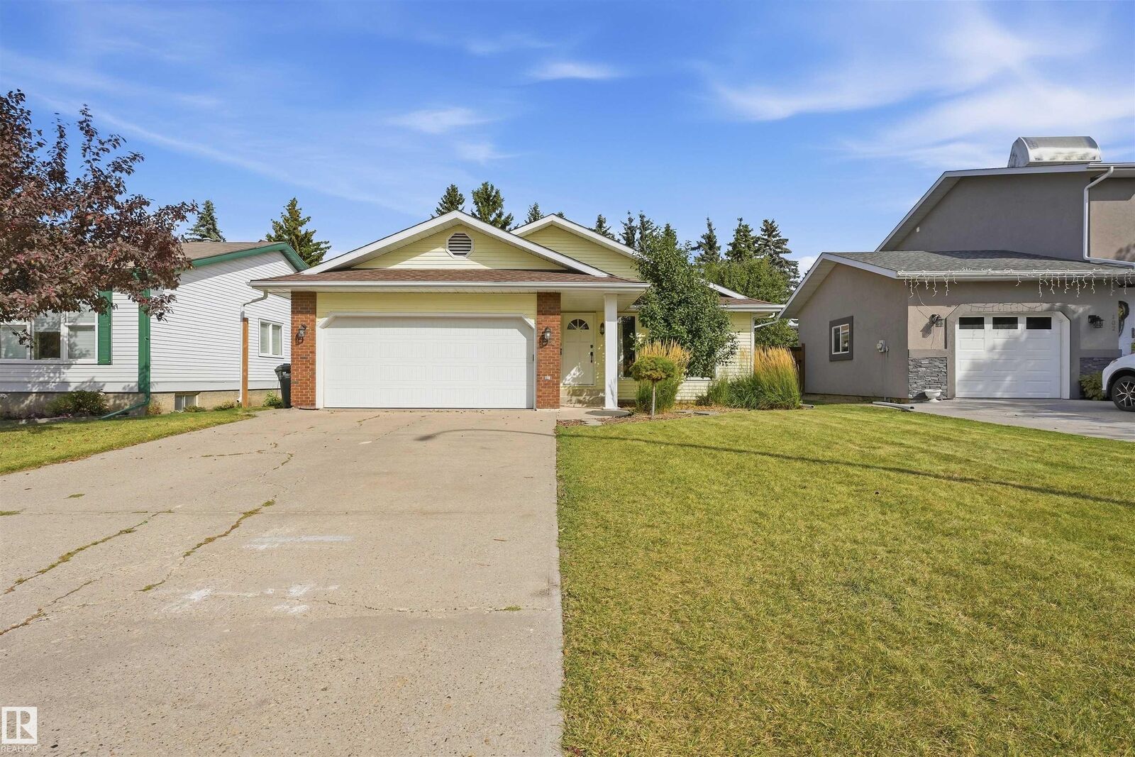 Property Photo: 104 Village Downs AB T8A 4L6