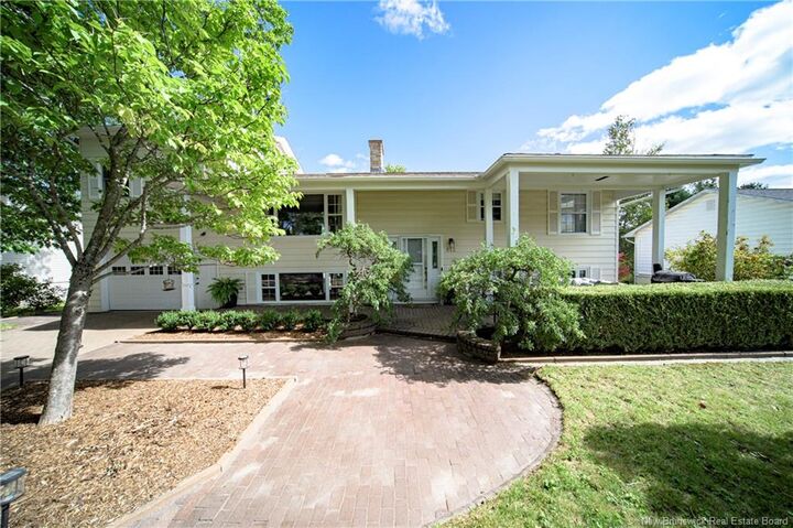 Property Photo:  612 Glengarry Place  NB E3B 5Z9 