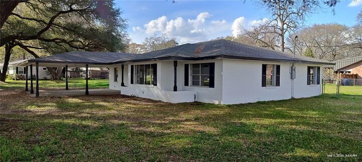 Property Photo:  1616 N Williams Avenue  LA 71457 