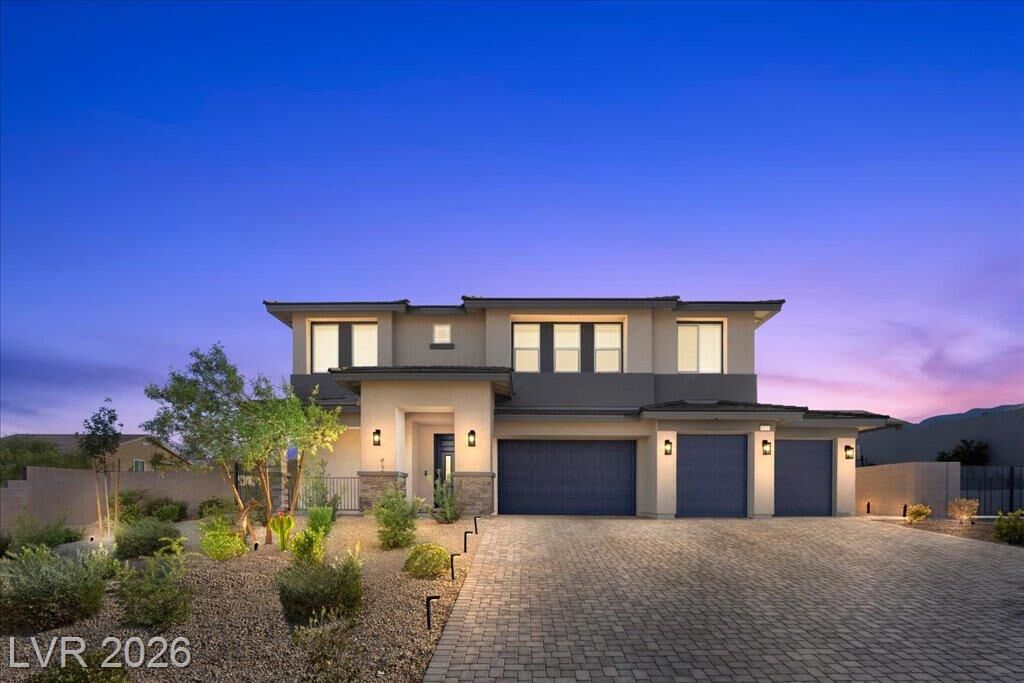 Property Photo: 10231 Grapevine Hill Avenue NV 89149