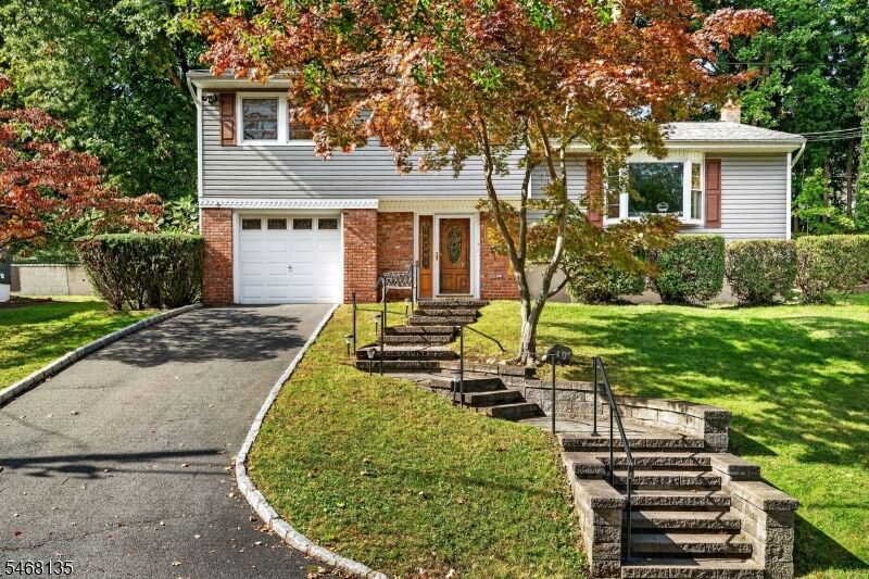 Property Photo:  10 Hasbrouck Ave  NJ 07630 