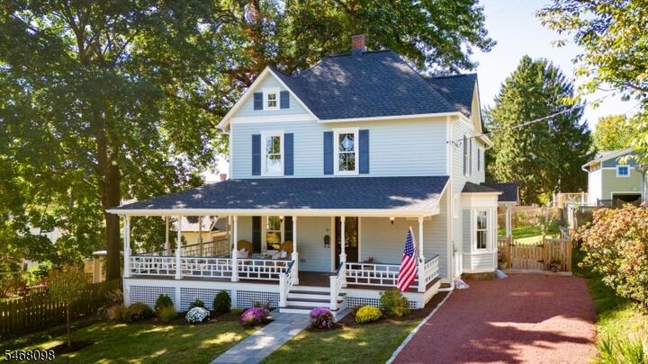 Property Photo:  16 Thomas Street  NJ 08829 