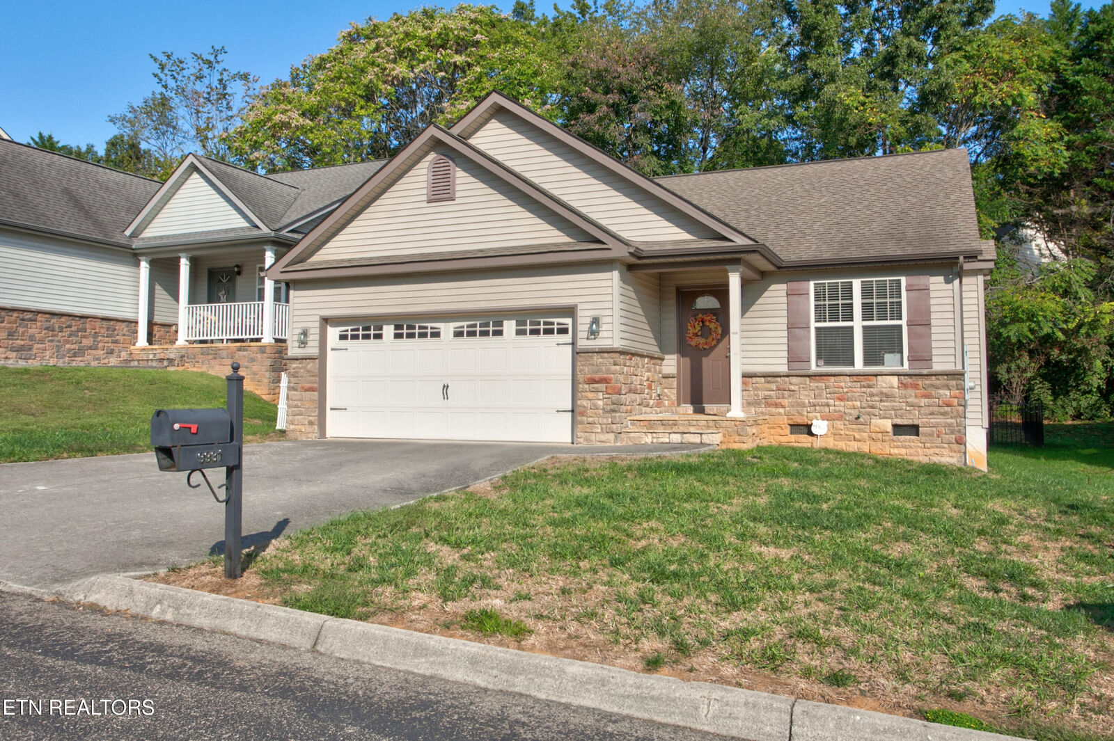 Property Photo: 9931 Thunderbolt Way TN 37923