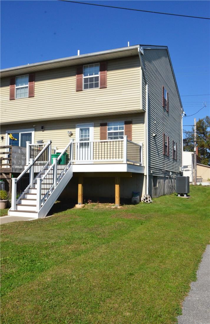 Property Photo: 944 W Wyoming Street PA 18103