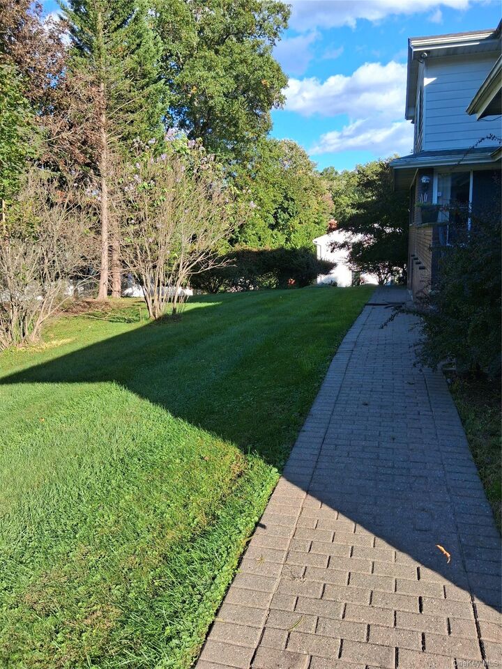 Property Photo:  20 Ungava Drive  NY 10956 