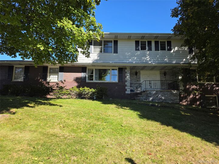 Property Photo:  20 Ungava Drive  NY 10956 