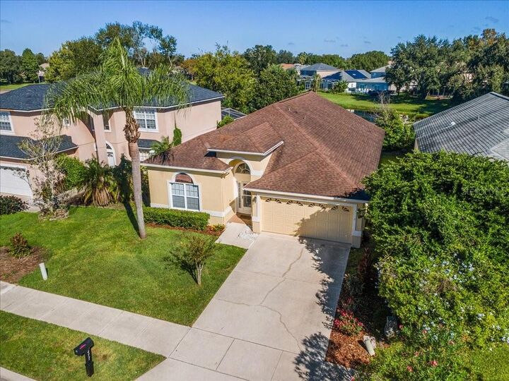 Property Photo: 477 Lakepark Trail FL 32765