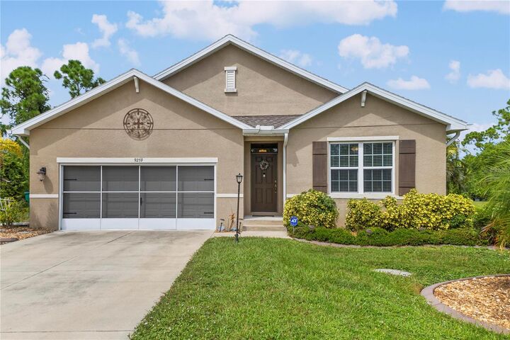 Property Photo:  9259 Calumet Boulevard  FL 33981 