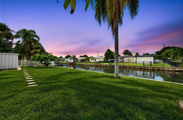 Property Photo:  223 94th Avenue NE  FL 33702 