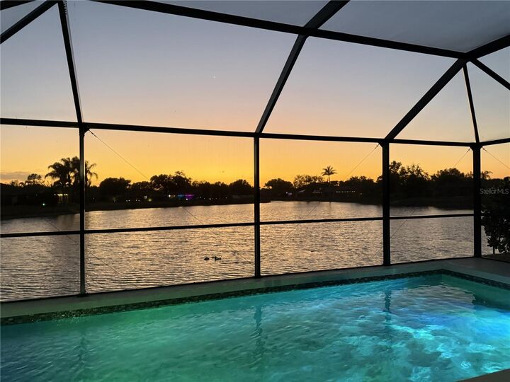 Property Photo:  6618 68th Street E  FL 34203 