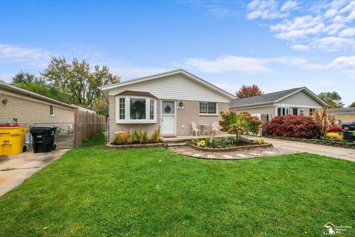Property Photo:  25814 Reeck Road  MI 48183-4555 