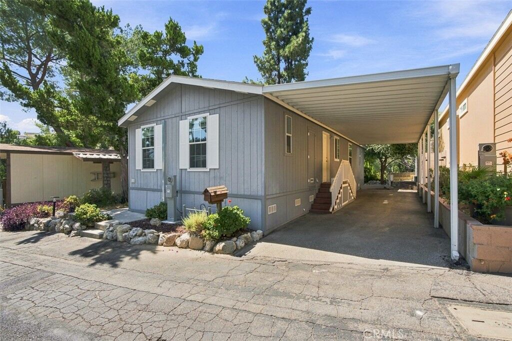 Property Photo: 4201 Topanga Canyon Boulevard 21 CA 91364