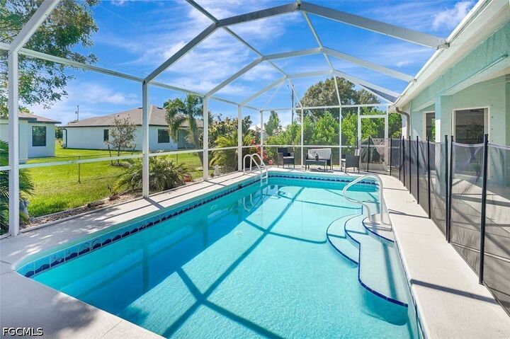 Property Photo:  1702 SW 12th Lane  FL 33991 