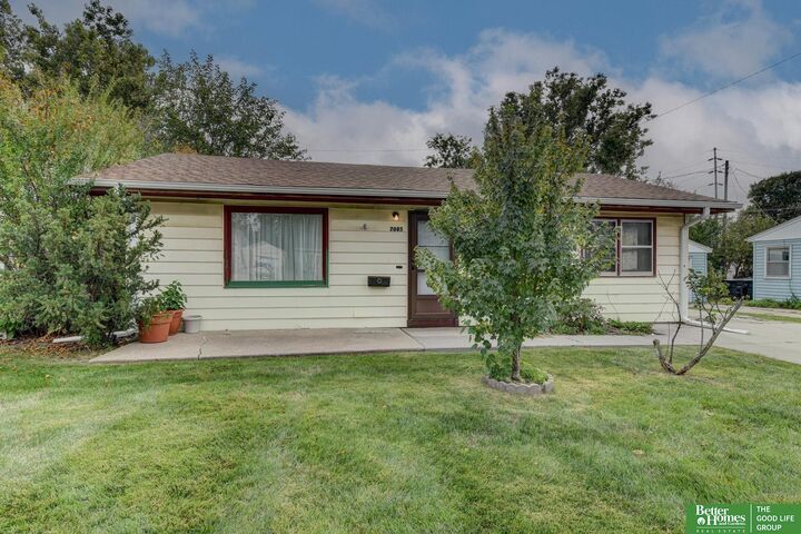 Property Photo:  7085 Franklin Street  NE 68104 