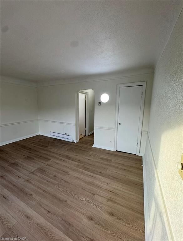 Property Photo:  51 King Street E 5  ON L8G 1J9 