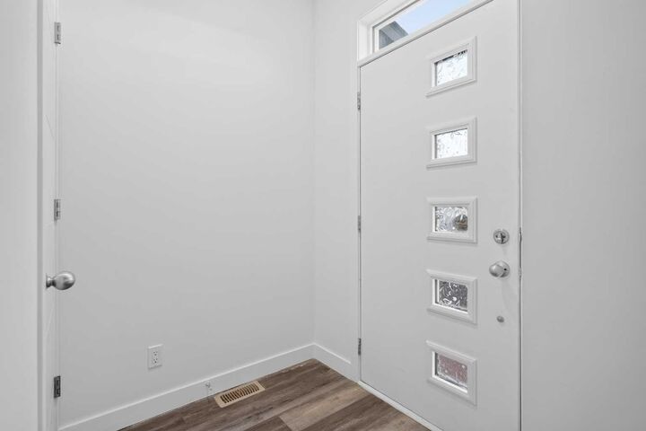 Property Photo:  83 Savanna Park NE  AB T3J 0Y8 
