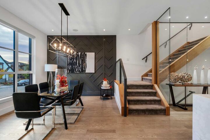 Property Photo:  3207 Kinsale Road SW  AB T3E 4S1 