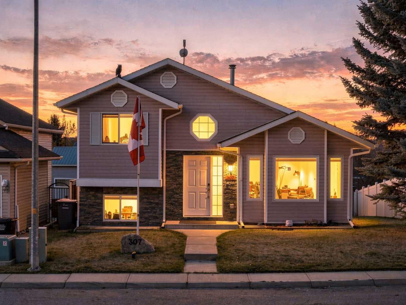 Property Photo:  307 Sheep River Place  AB T1S 1N7 