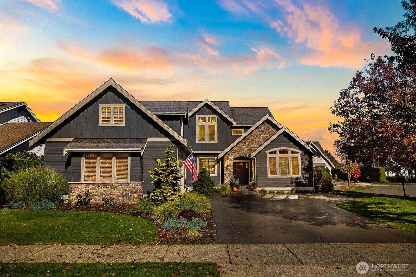 Property Photo: 1336 W Park St. WA 98264
