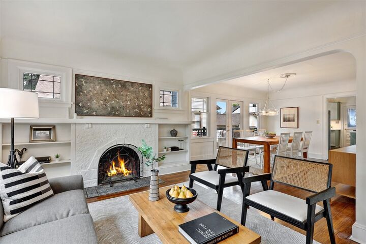Property Photo:  2305 NW 85th Street  WA 98117 