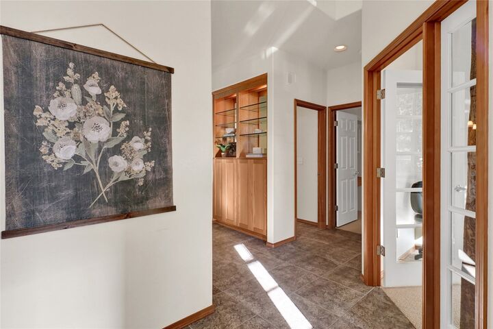 Property Photo:  229  Creekview Crest  WA 98264 