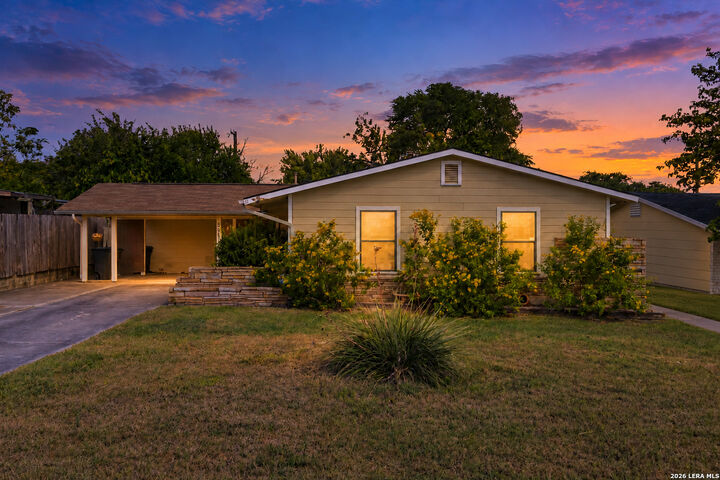 Property Photo:  551 Craigmont Ln  TX 78213 