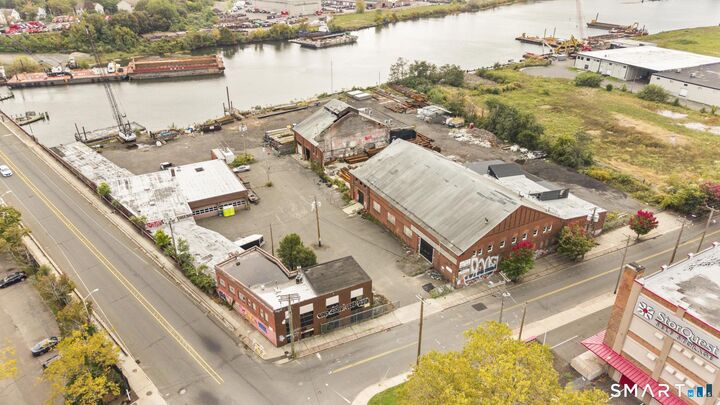 Property Photo: 24 &Amp 36 River Street CT 06513