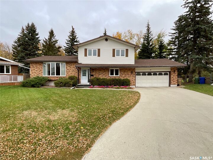 Property Photo:  30 Nicol Place  SK S4V 0B9 