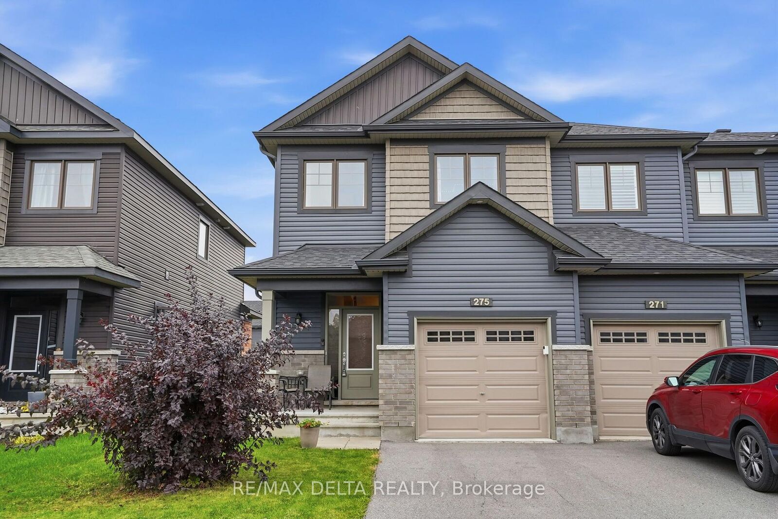 Property Photo:  275 De L'Etang Street  ON K4K 0K1 