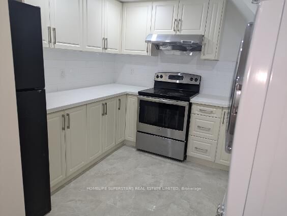 Property Photo: 26 Glenmore Crescent Basement Apartment ON L6S 1H8
