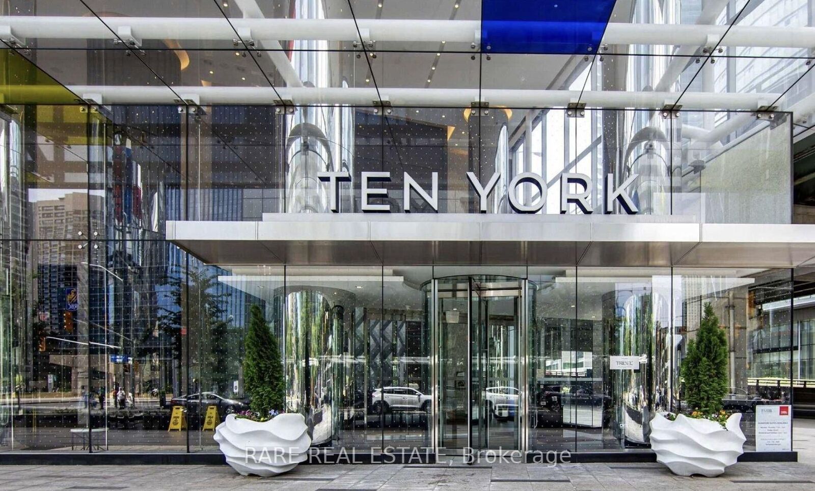 Property Photo:  10 York Street 2802  ON M5J 0E1 