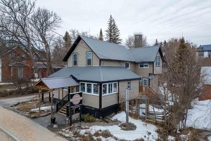Property Photo:  156 Ontario Street  ON P0A 1C0 
