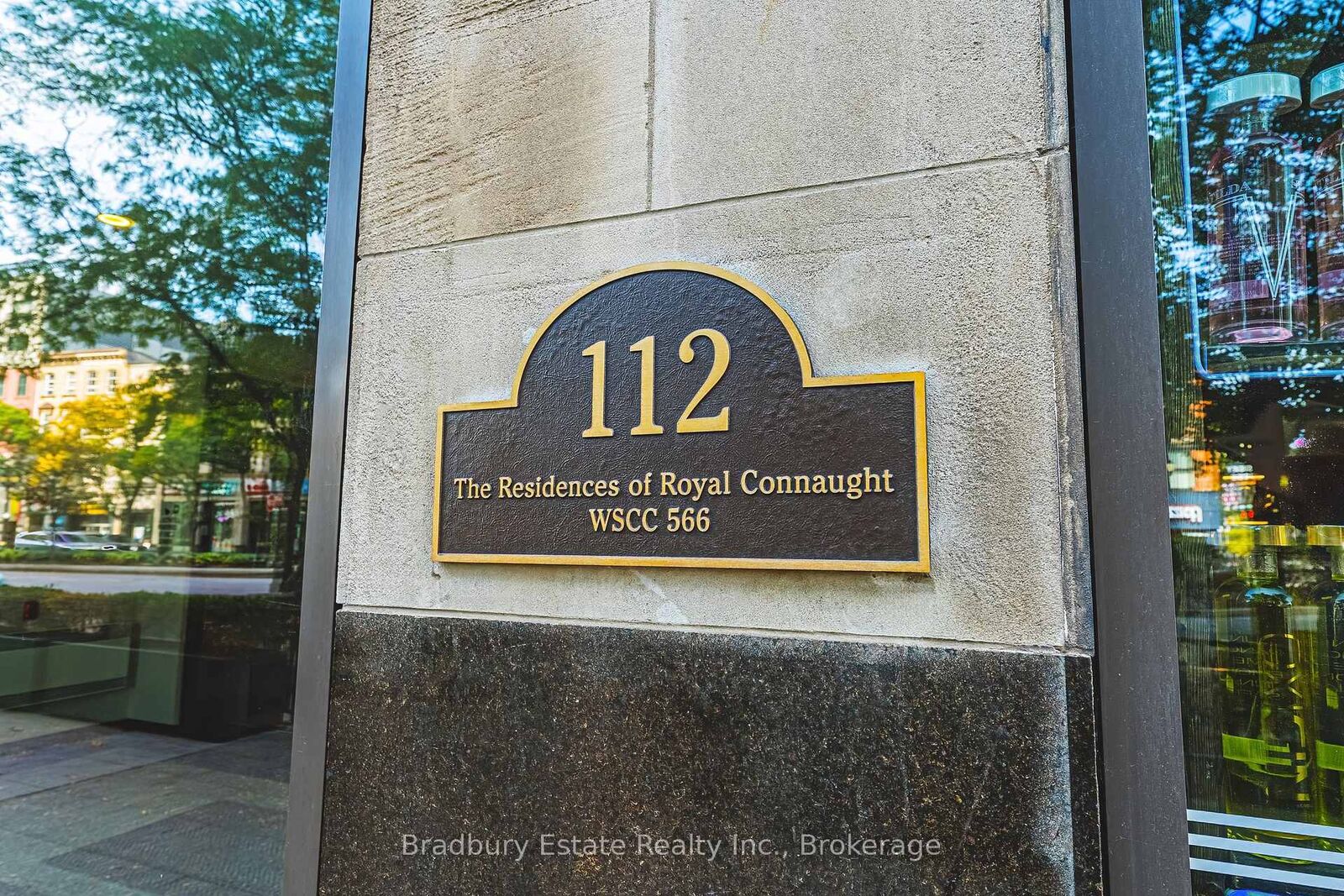 Property Photo: 112 King Street E 607 ON L8N 1A8