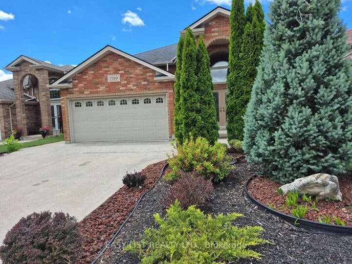 Property Photo:  1589 Meridian Street  ON N9G 3E7 
