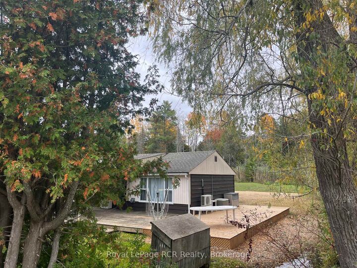Property Photo:  1223 2nd Ave South Avenue  ON N0H 2G0 