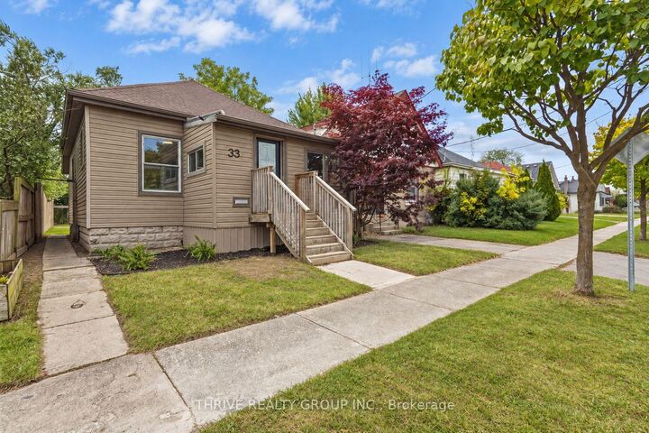 Property Photo:  33 Glenwood Avenue E  ON N5Z 2P7 