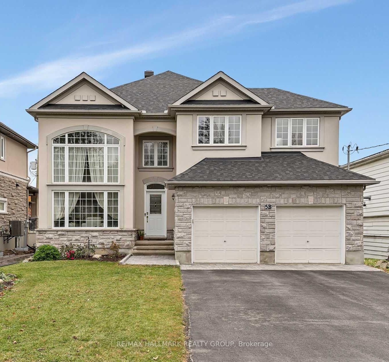 Property Photo:  5B Kemp Drive  ON K1T 3W9 