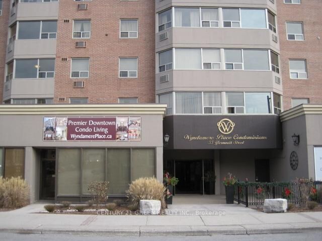 Property Photo:  55 Yarmouth Street 404  ON N1H 7R4 
