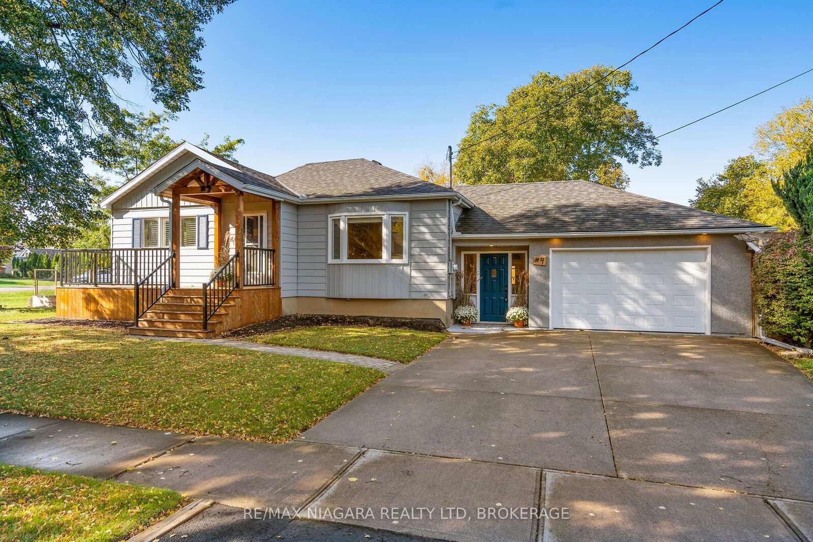 Property Photo: 9 Ghent Street ON L2N 2C5
