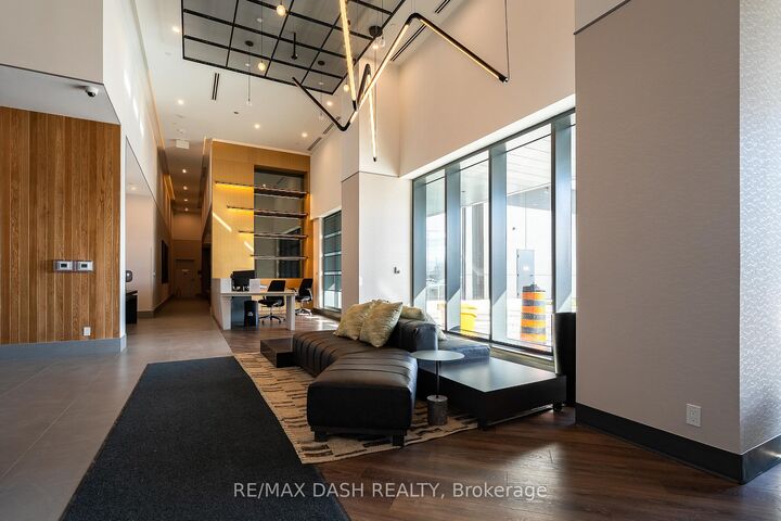 Property Photo:  1037 The Queensway Avenue 411  ON M8Z 0H5 